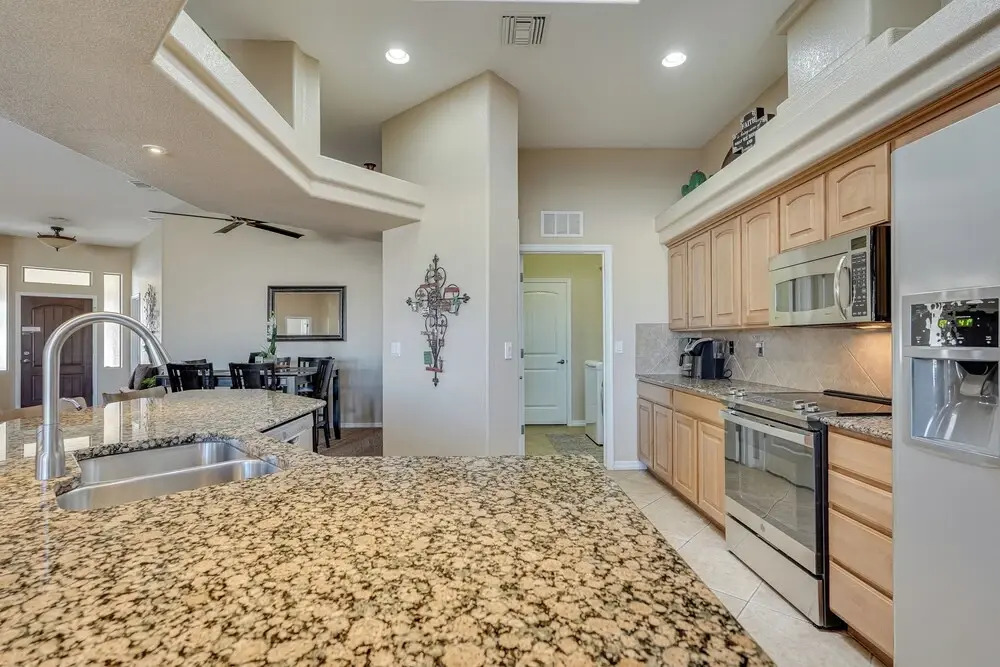 Private Pool & Hot Tub: Lake Havasu City Gem!