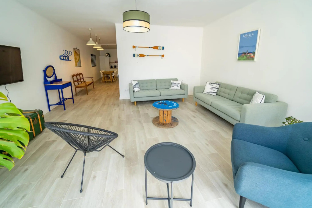 CAN MARTINEZ Calella Beach Boutique Apartment