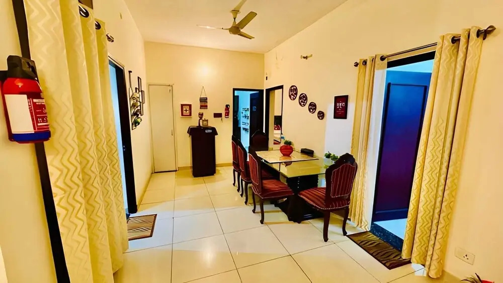 EASY INN Holiday Home | 3BHK Apartment