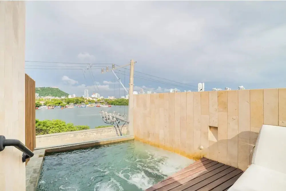 Pedregal Home