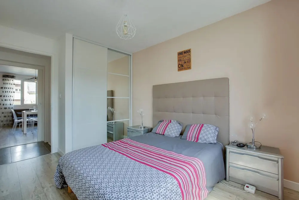 Nina Home - Chic T3 Tout Équipé, Centre-ville