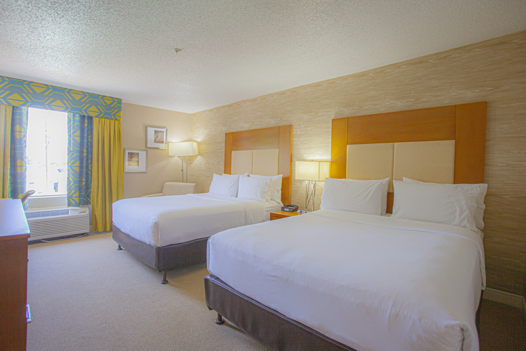 Holiday Inn & Suites Spring - The Woodlands
