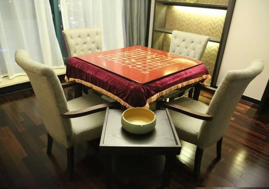 Yiwu Orange Boutique Hotel