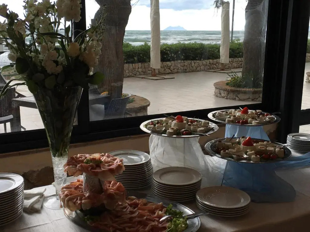Torre San Vito Beach Hotel 3s