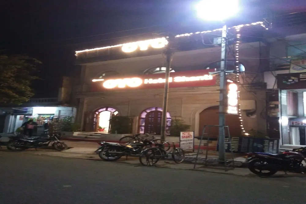 OYO 24662 Hotel Shanti