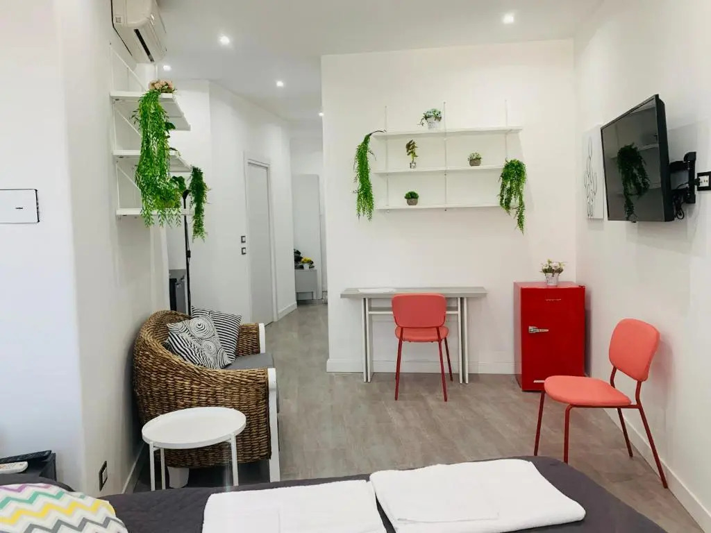 Napolidays Toledo Apartment By Dimorra