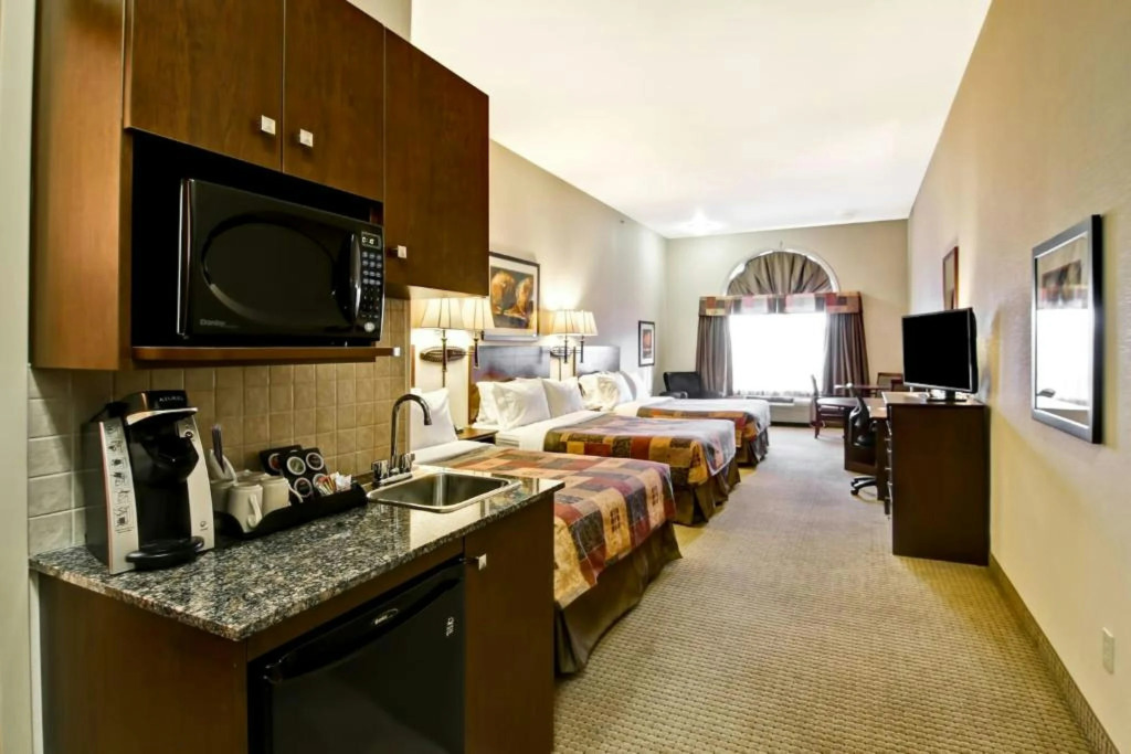 Canalta Hotel Camrose