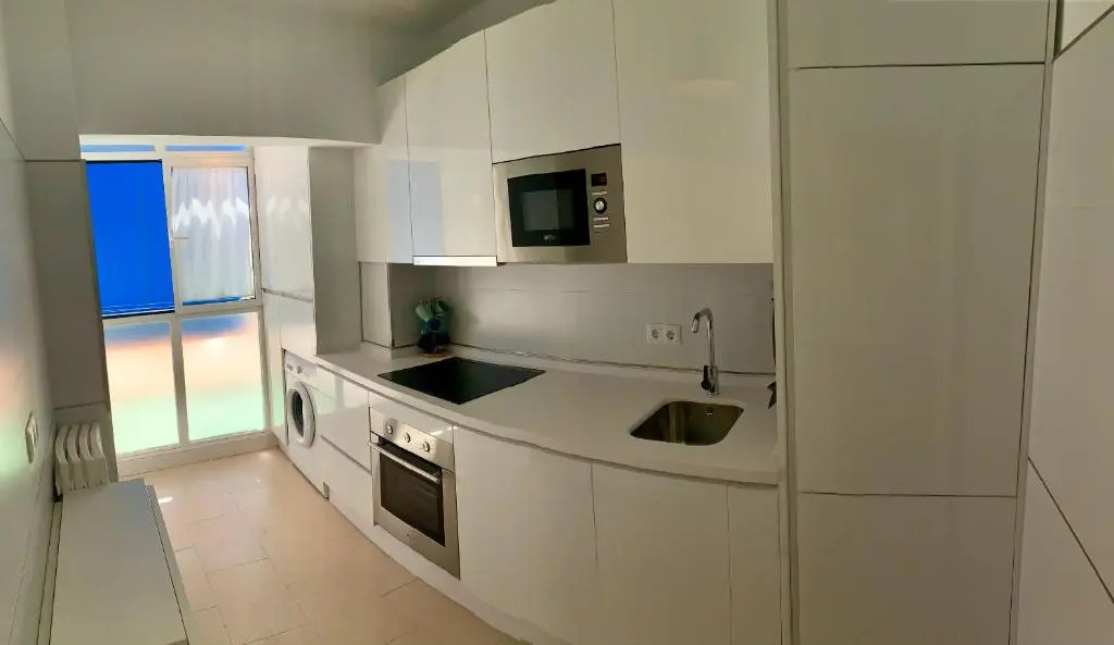 Lovely Holiday House With Perfect Location. All New