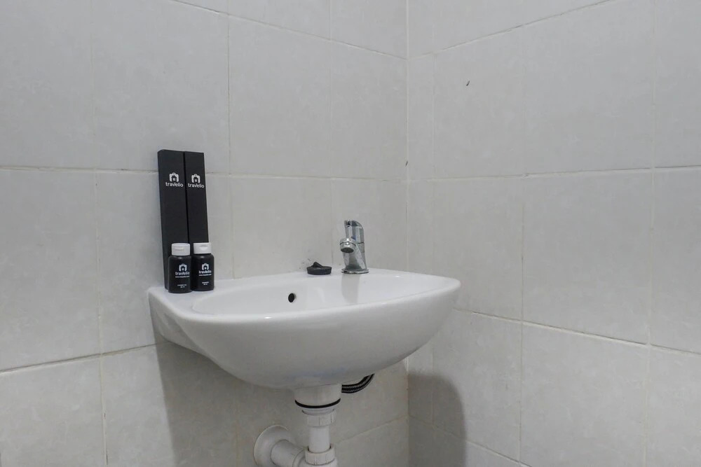 Spacious Comfortable 1BR Apartment at My Tower Surabaya