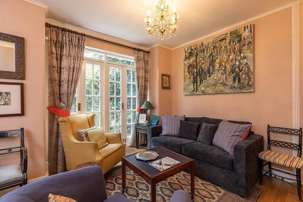 Elegant 2BR Flat w/ Garden Close to Battersea Park