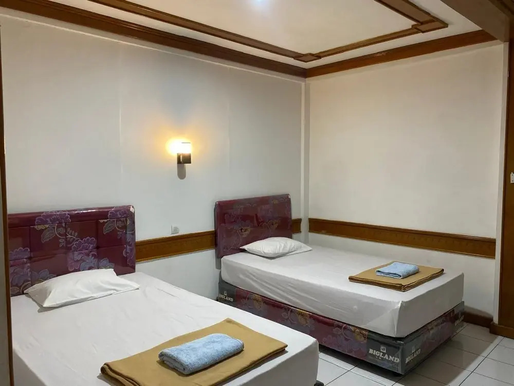 RedDoorz at Hotel Ermashta Jayapura