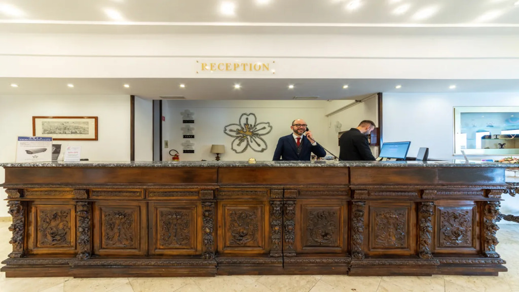 Hotel Sakura, Sure Hotel Collection by Best Western