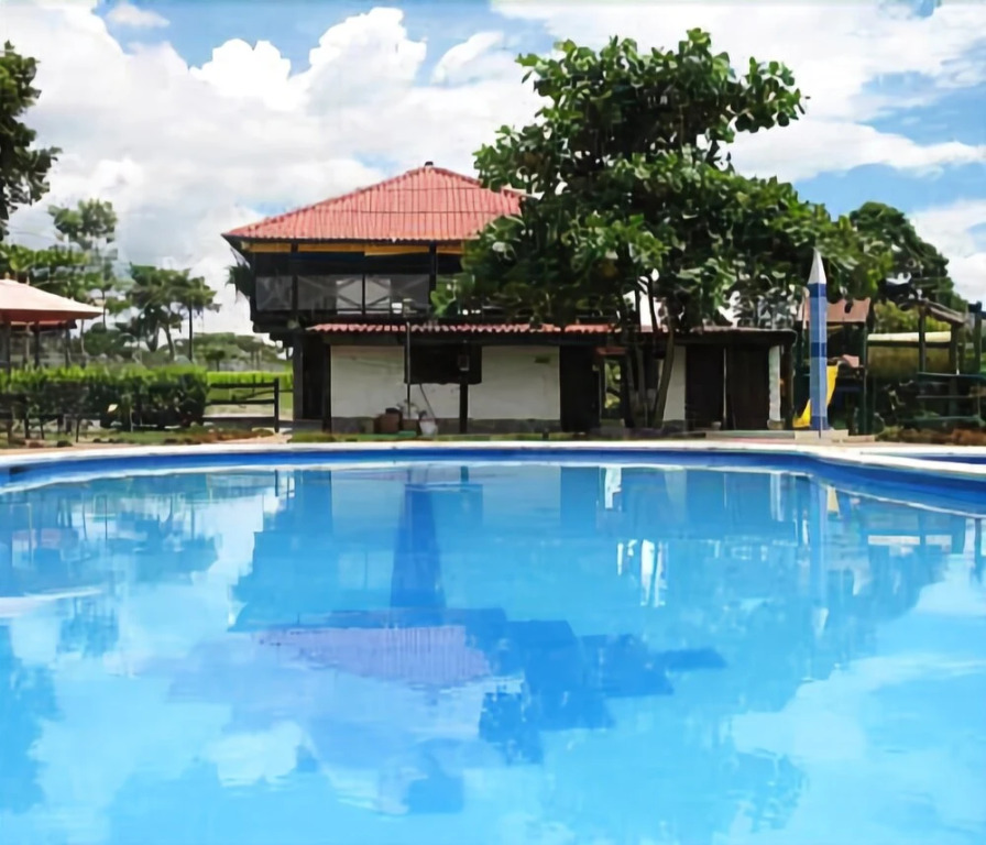 Linaje Salvaje Hotel