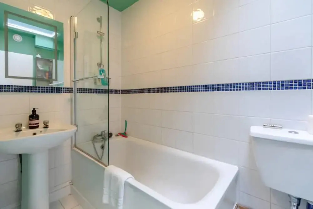 Quaint & Cosy 1 Bedroom Flat - Kensington Olympia!