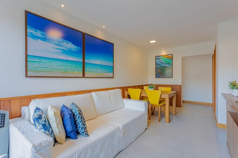 IT03 Bangalo Duplex 3 Suites Pe na Areia