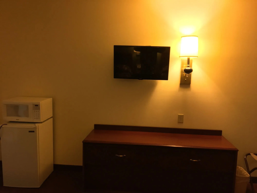Thunderbird Motor Inn