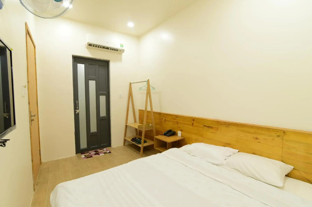 Gấus House