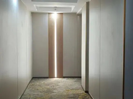 Shell Hotel (Jiefang Road, Yuexi County)