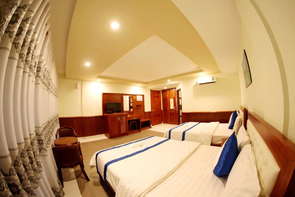 Tran Long Hotel