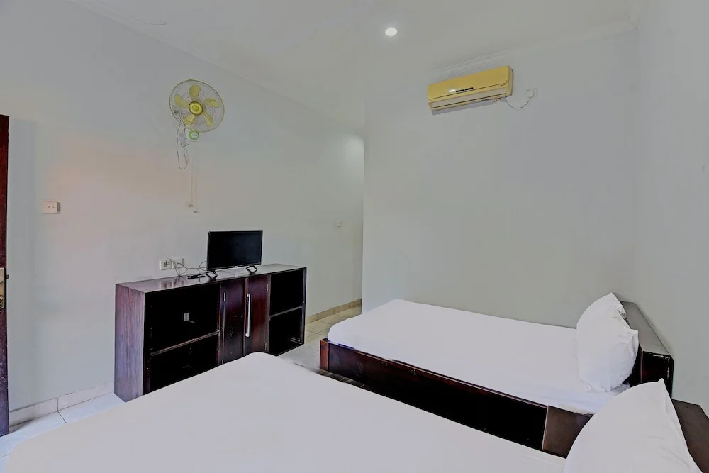 OYO 91498 Hotel Diana