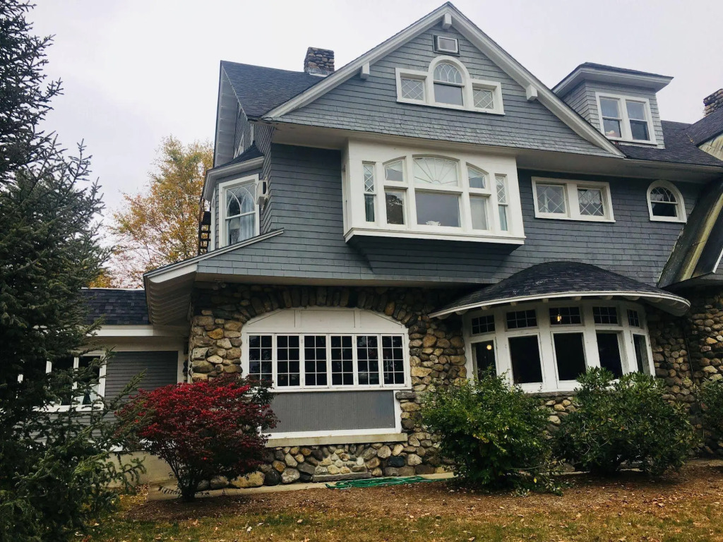 The Hartness House