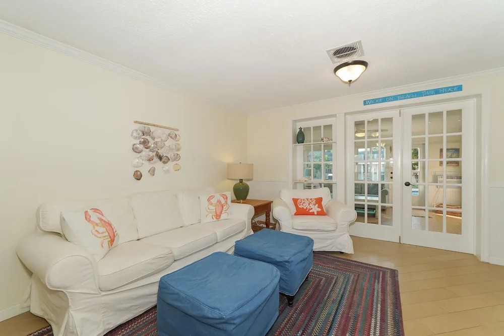 Angelfish Apartment 3
