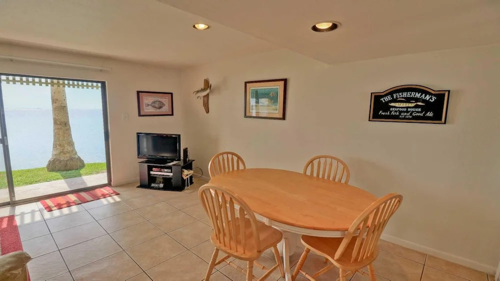 119 - 1 Br Condo