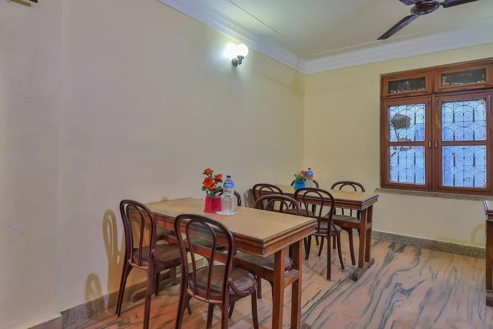 Oyo 734 Hotel Mount Kailash