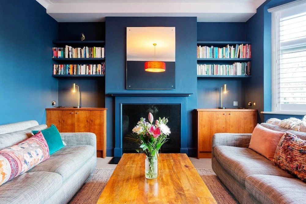 Richmond Road Retreat