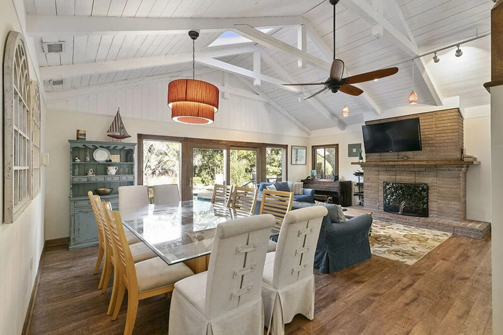 Island Oasis by Five Star Properties