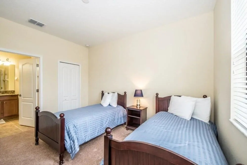 Amazing Champions Gate 8 Bedroom 5 Bath