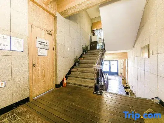 From H Amore Mio Vintage Suwon Station