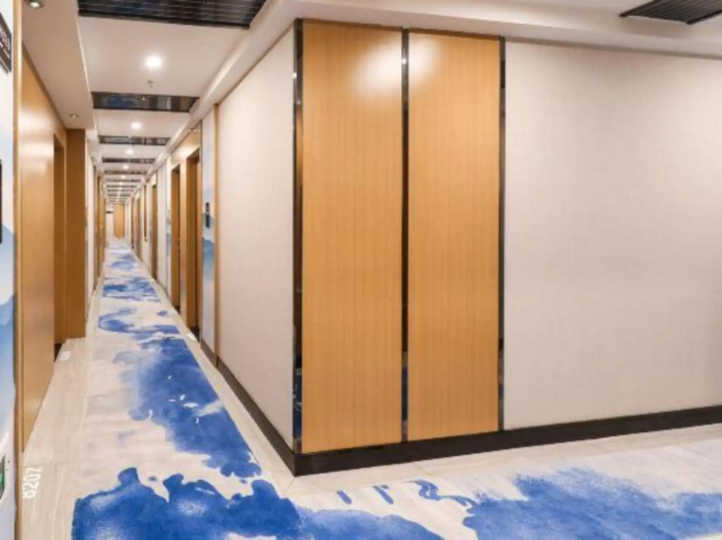 Qingmu Hotel (Nanjing Xinjiekou Hanzhongmen Subway Station)