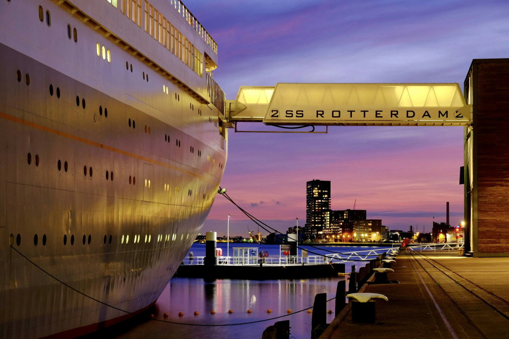 ss Rotterdam Hotel & Restaurants