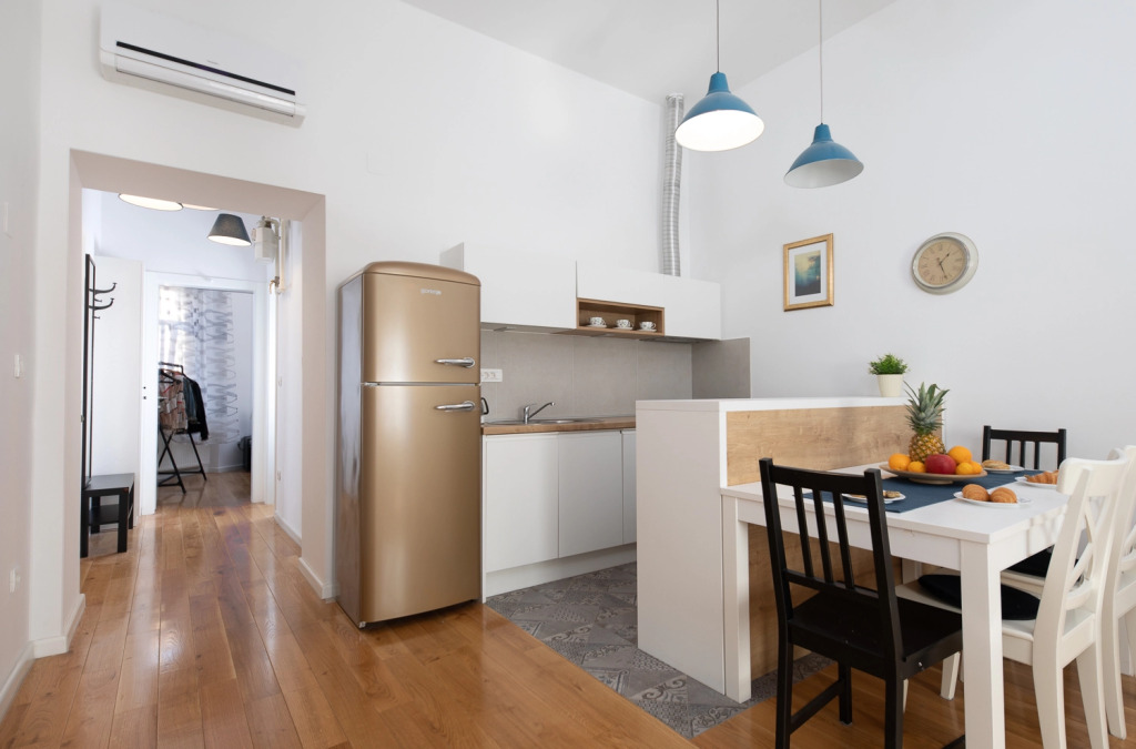 Art Pavilion Central Studio Apartment