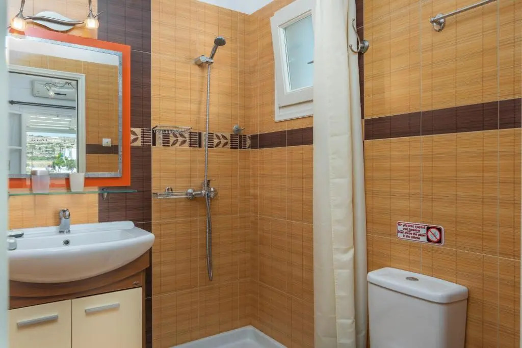 Orama Suites Milos