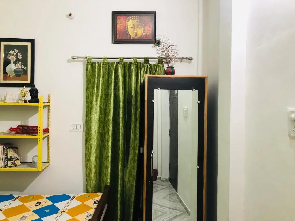 Cheerful 2 bedroom at private roof top