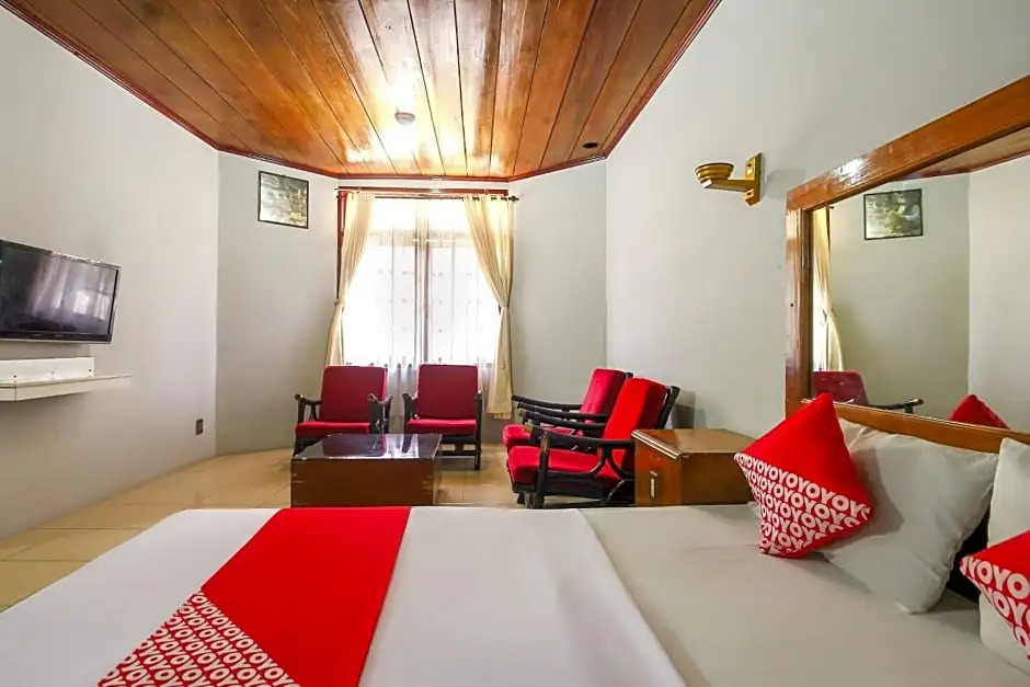 OYO 3180 Hotel Rian Cottage