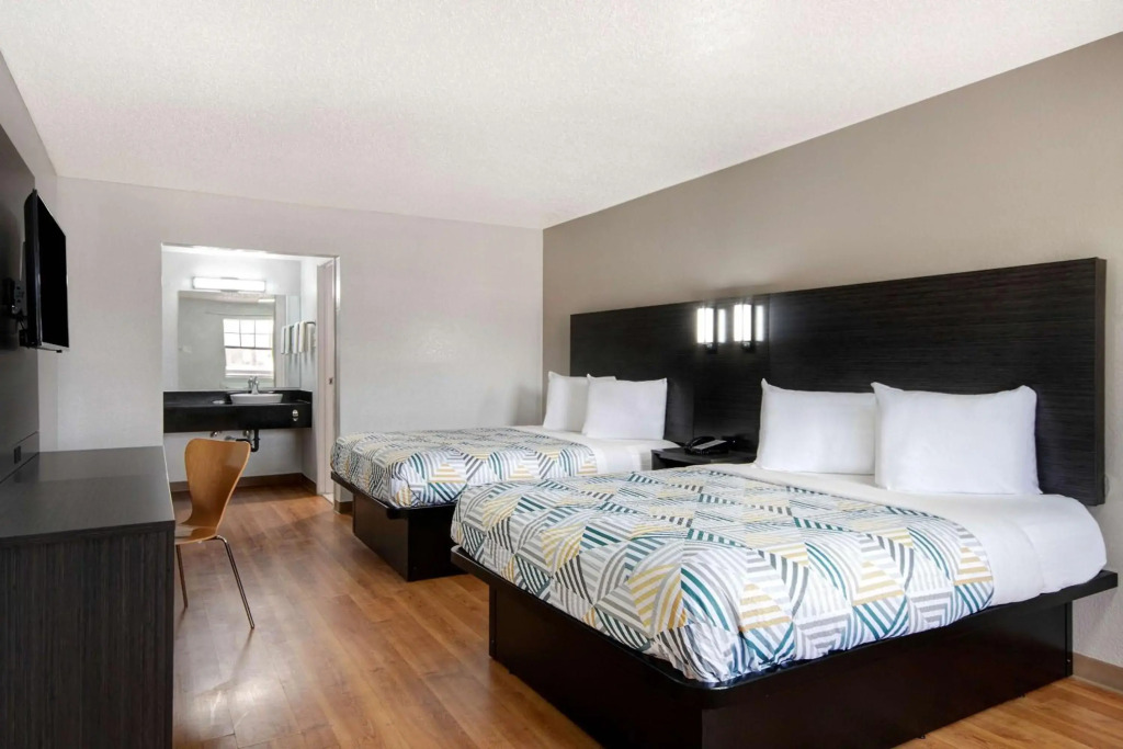 Motel 6-San Antonio, TX - Northwest Medical Center