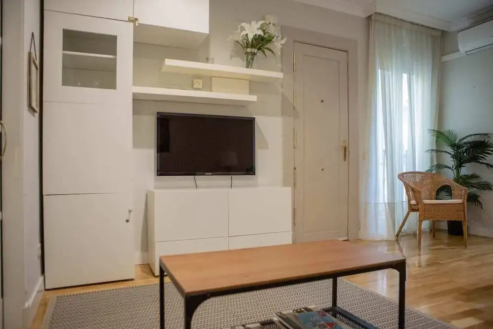 Modern and chic 1 Bed Apt at Madrid Centre