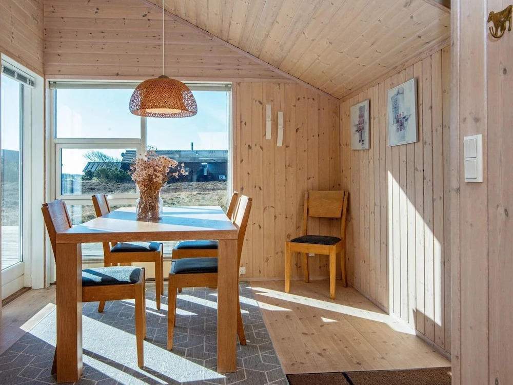 6 person holiday home in Ringkøbing-By Traum