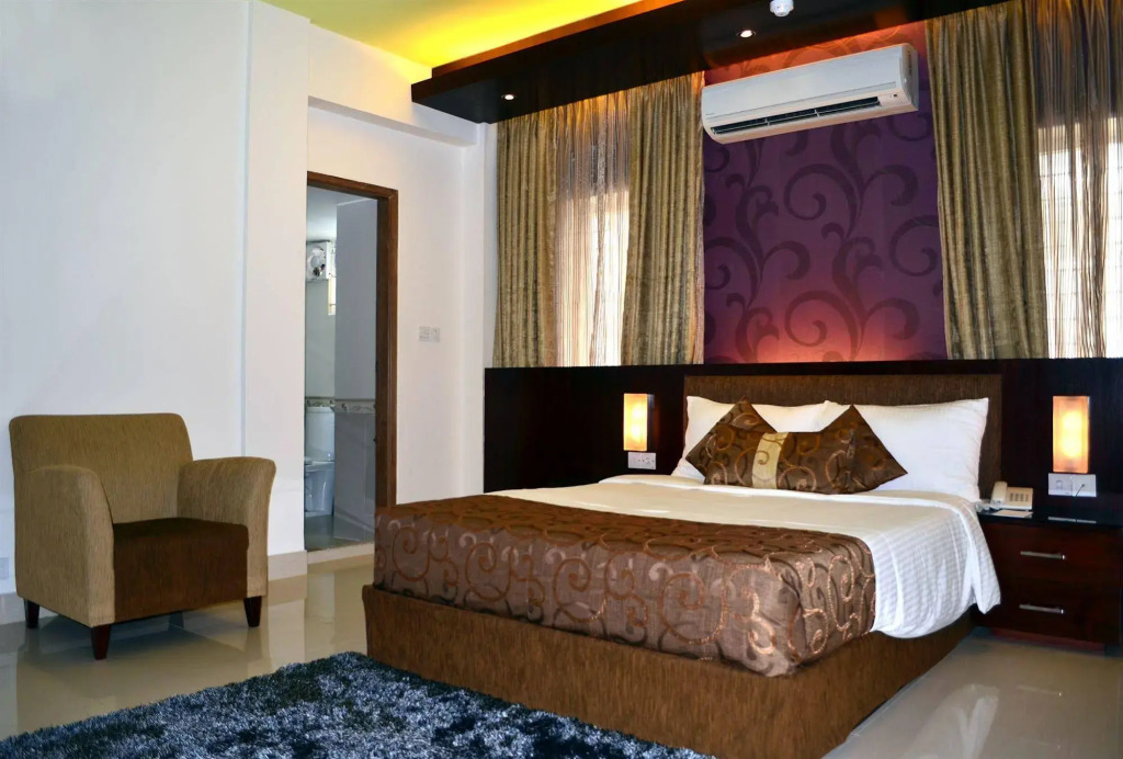 Hotel La Villa Western by Sea Pearl Beach Resort & Spa