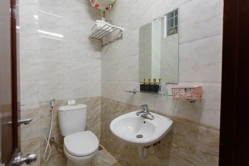 KLY Hotel