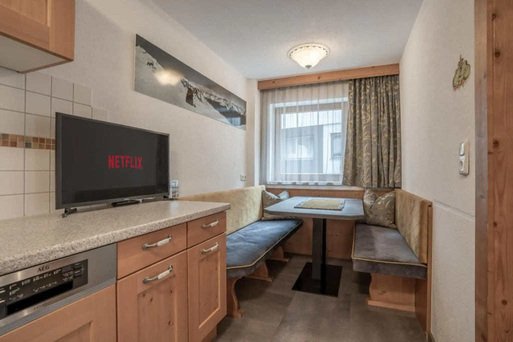 Huber Apartments