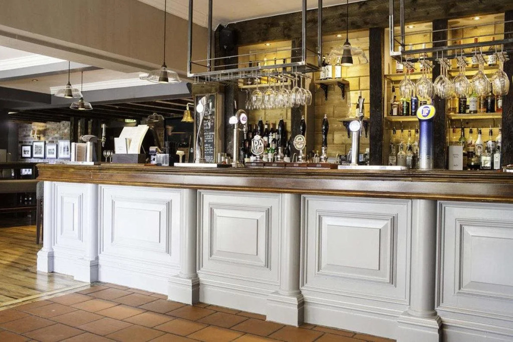 White Rabbit by Chef & Brewer Collection