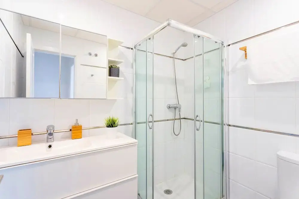 Magnificent 1BD Apartment in the Center of Malaga Mar n Garc a IV