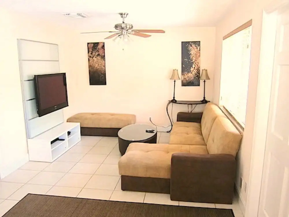 Lauderdale Villas, Suites by the Sea