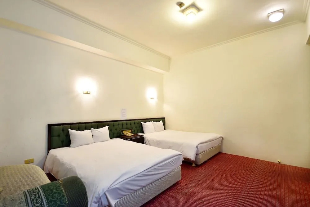 Yuan Shin Hotel