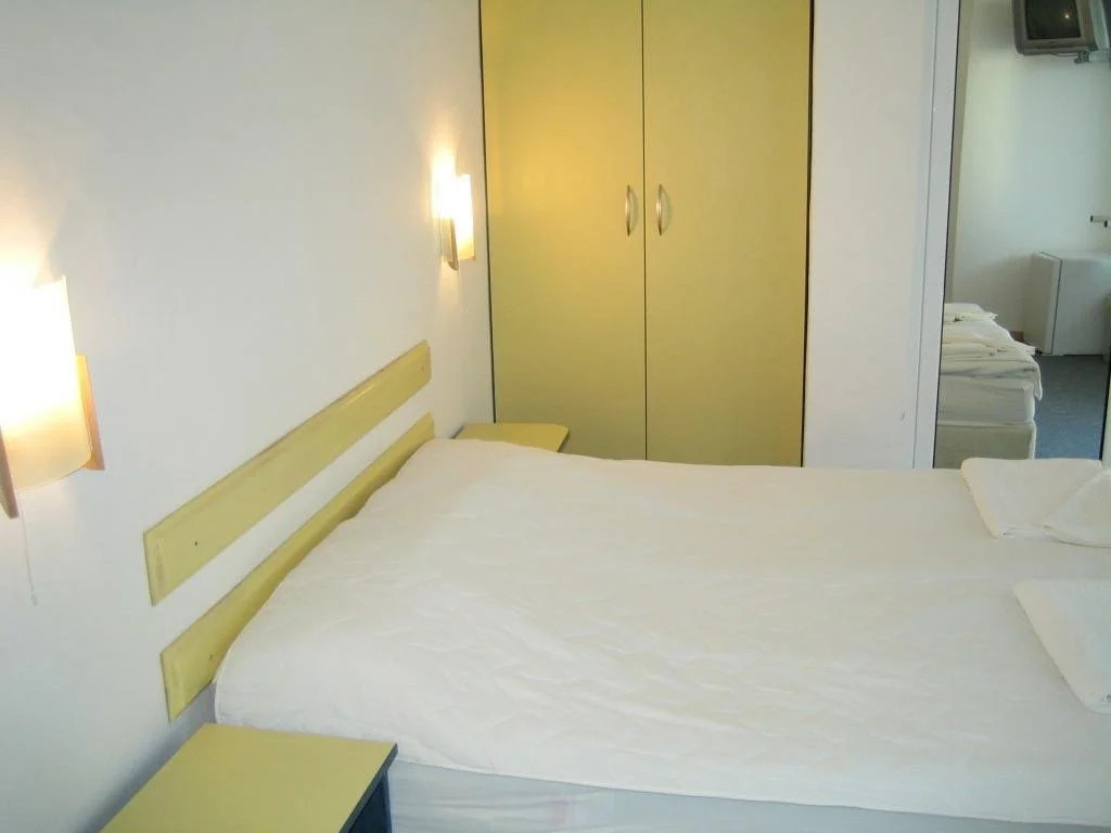 Guest House Zara