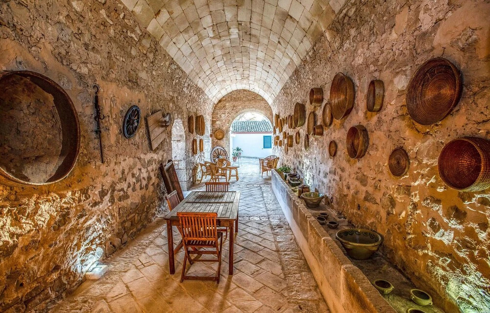 Amazing Home In Ragusa With Indoor Swimming Pool